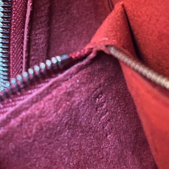 Louis Vuitton red epi leather pont neuf PM handbag preowned condition - Picture 14 of 17